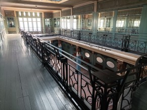 Salle d'évènement sur la mezzanine d'Art Déco