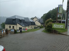 Vue de la voie d'accès