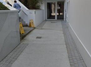 PRM accessible entrance