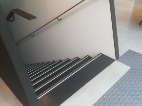 escalier sécurisé